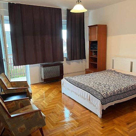 Helium Apartman Heviz Bagian luar foto